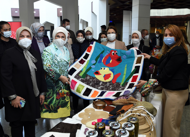 Emine Erdoğan: Kadınlar, kooperatifler aracılığıyla ekonomik güçlerini bir araya getiriyorlar