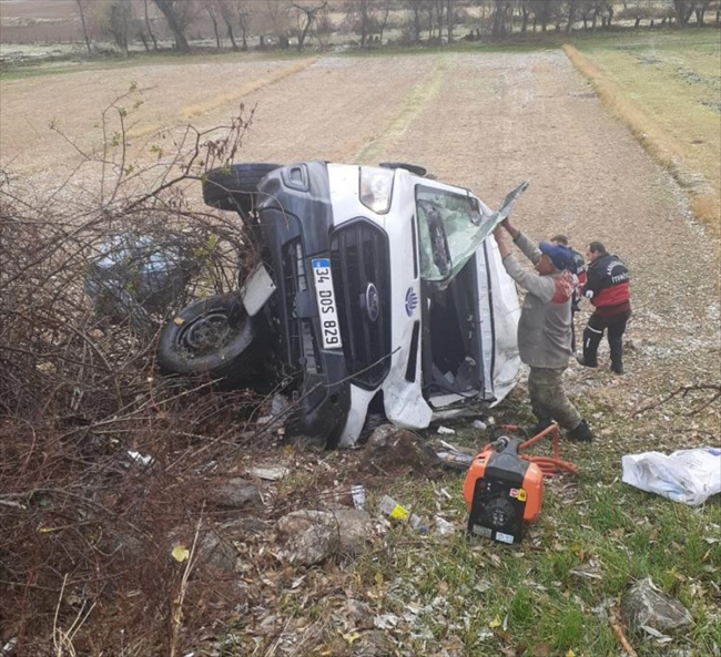 Yozgat'ta cenaze aracı devrildi: 1 ölü, 1 yaralı