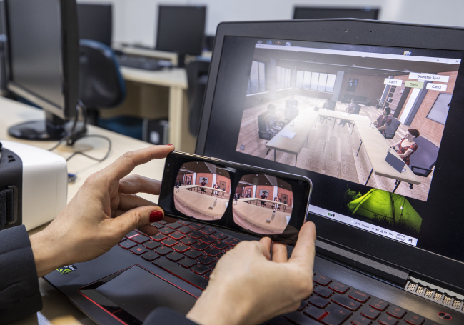 Türk araştırmacılardan 'metaverse' ile sanal okul teknolojisi