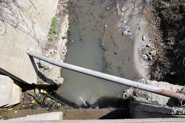 İstanbul'un derelerinde kirlilik akıyor