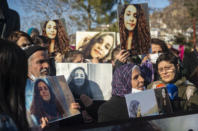 Gülistan Doku'nun ailesi 2 yıldır kızlarını umutla bekliyor