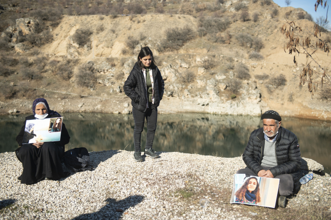 Gülistan Doku'nun ailesi 2 yıldır kızlarını umutla bekliyor