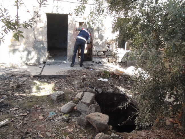 Şanlıurfa'da kaçak kazı yapan 4 kişi yakalandı