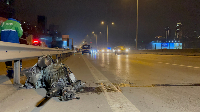 Kaza yapan aracın motoru 200 metre fırladı, sürücü yaşamını yitirdi