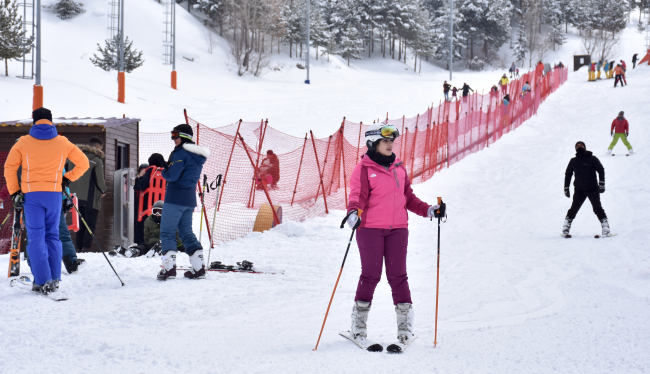 Palandöken'de ilkbaharda kayak keyfi