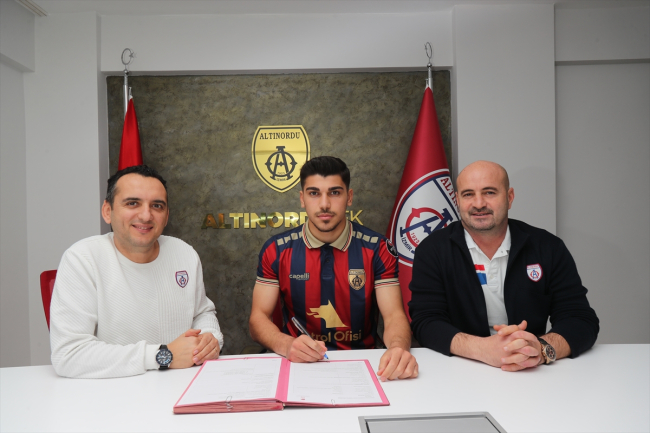 Altınordu 5 oyuncuyu kadrosuna kattı