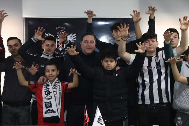 Fotoğraf: AA / Beşiktaş Kulübü Dernekler ve Sosyal Tesislerden Sorumlu Yönetim Kurulu Üyesi Ali Bayrak