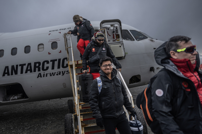 Türk bilim insanları Antarktika'ya ayak bastı