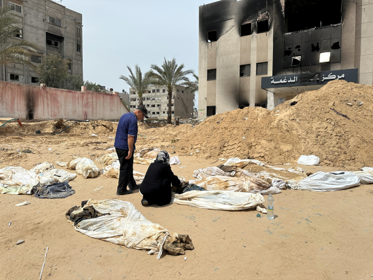 Gazze'deki toplu mezarlar ne anlatıyor?