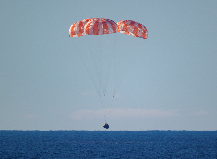 Artemis II mürettebatı Dünya'ya döndü