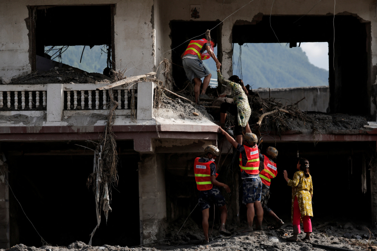 Nepal'de sel felaketinde can kaybı 469'a yükseldi