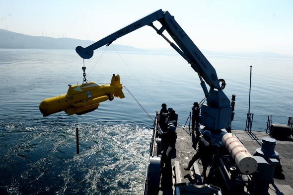 Mayın avlama gemileri üstün başarılara imza atıyor