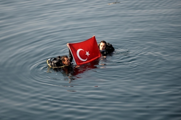 Mayın avlama gemileri üstün başarılara imza atıyor