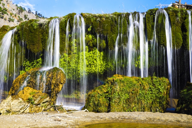 Çukurova'nın saklı cenneti: Küp Şelaleleri