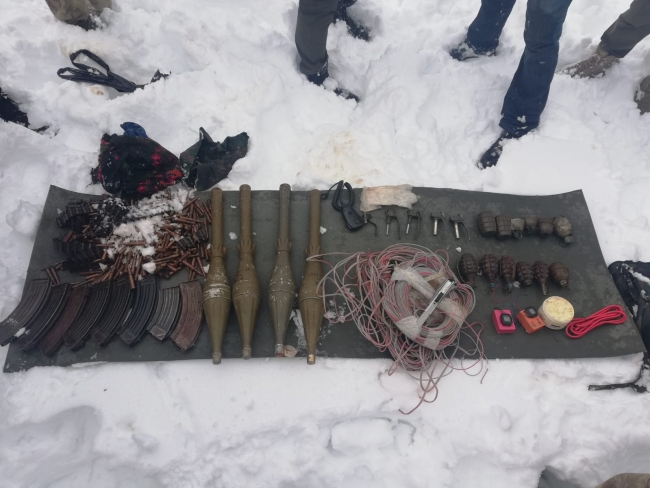 Terör operasyonlarında tanksavar roket ele geçirildi