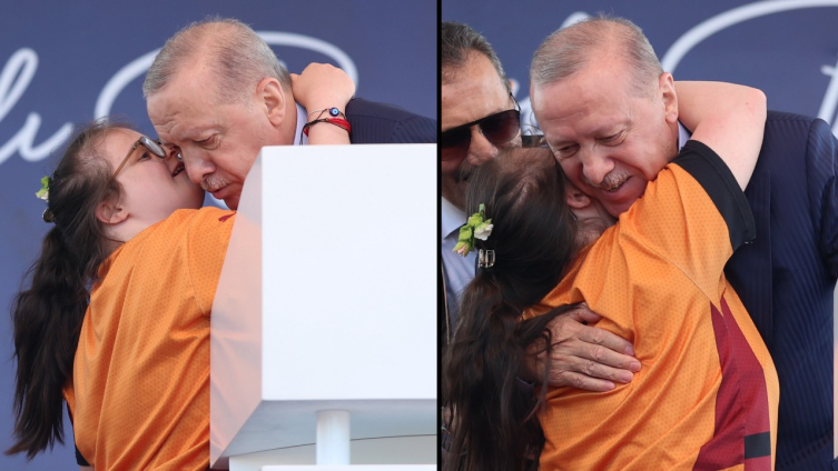Cumhurbaşkanı Erdoğan: İstanbul'un fethi sadece bir zafer değil, karanlığın aydınlığa tebdilidir