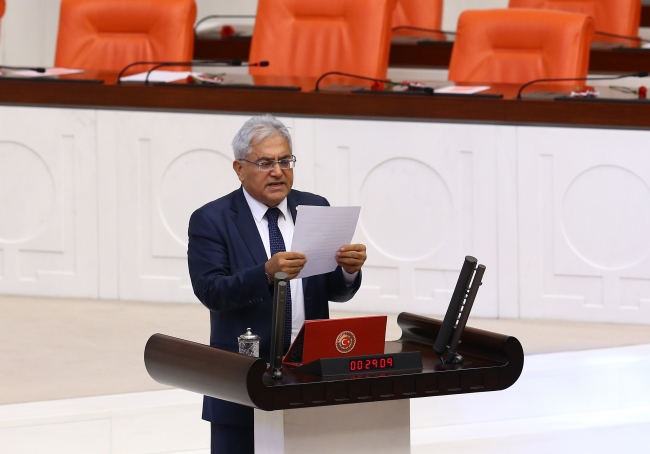 TBMM'de yemin töreni tamamlandı