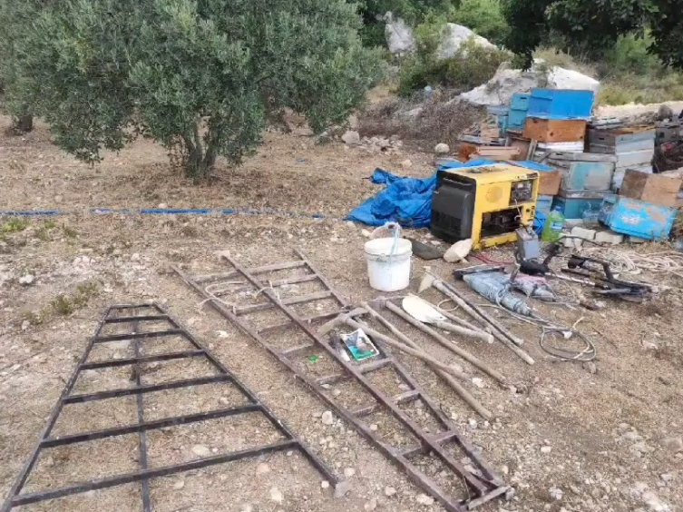 Hatay'da kazı için tünel açan 4 kişi suçüstü yakalandı