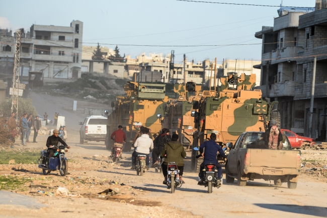 TSK'nın ikinci İdlib devriyesine sevgi seli