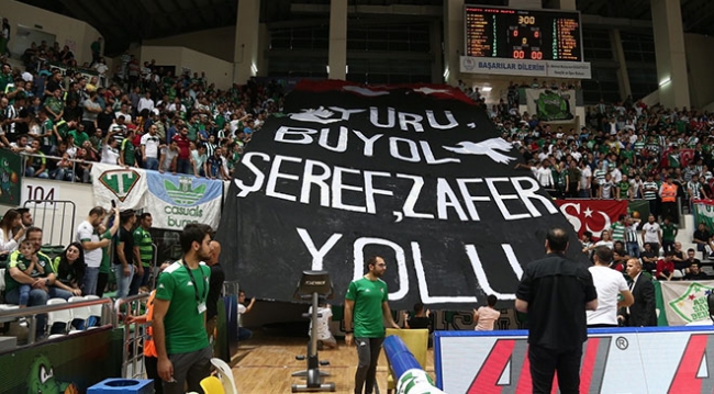 Bursaspor taraftarından Mehmetçiğe destek