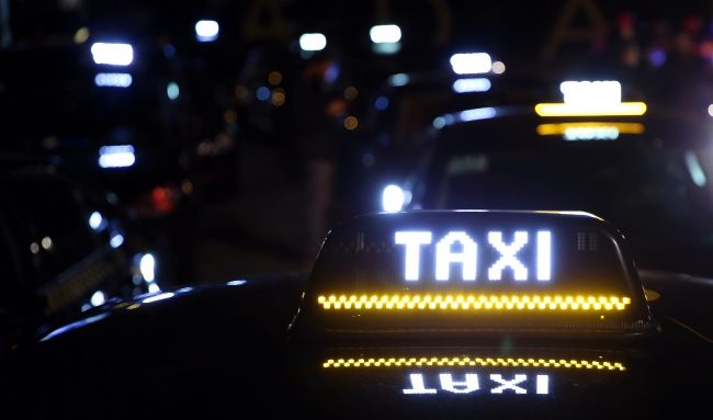 Uber, Avrupa ve ABD'nin de "başını ağrıtıyor"