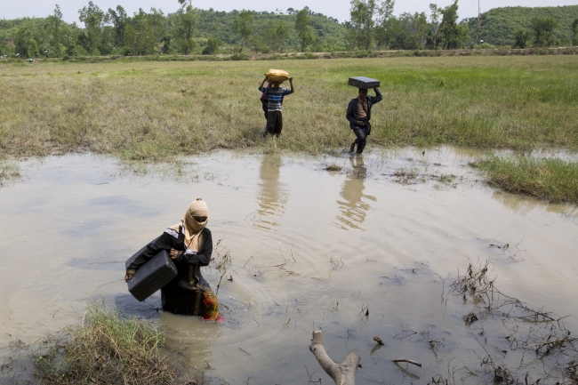 200 bin Arakanlı Müslüman Muson tehdidiyle karşı karşıya