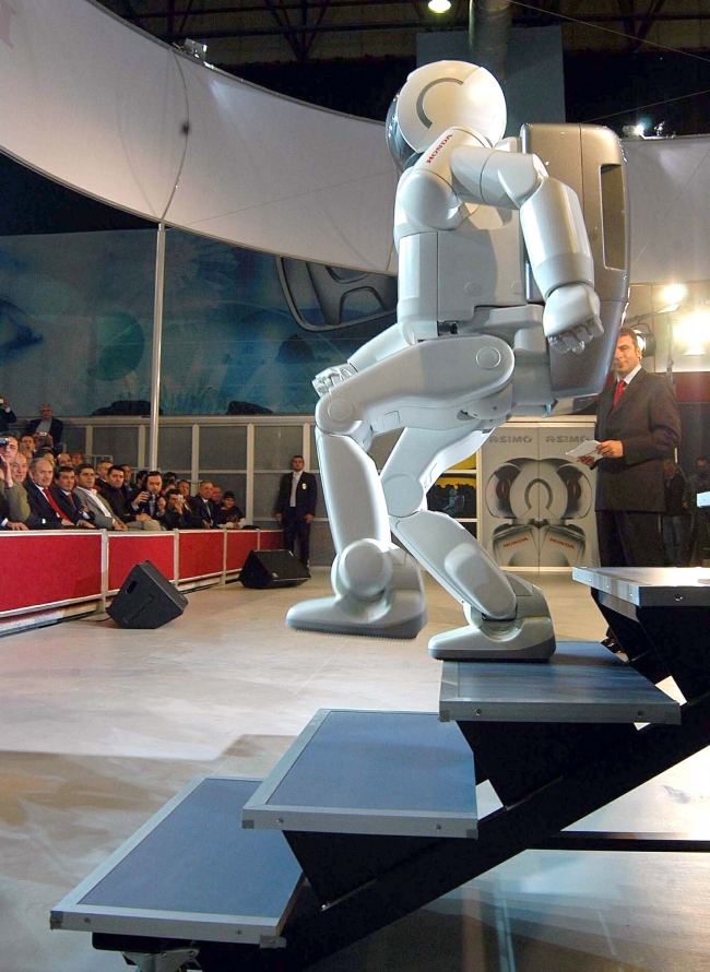 TÜBİTAK insansı robot çalışmasına başladı