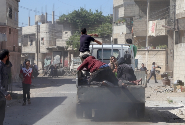 Esed ve Rusya Suriye'nin güneybatısında 281 sivili öldürdü