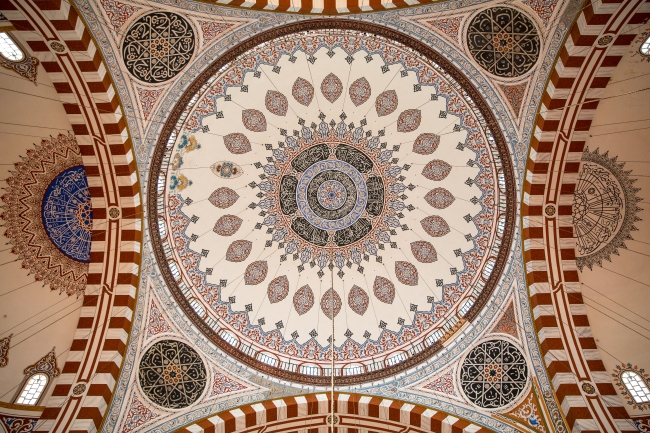 İslam sanatının bin yıllık geleneği: Geometrik desenler