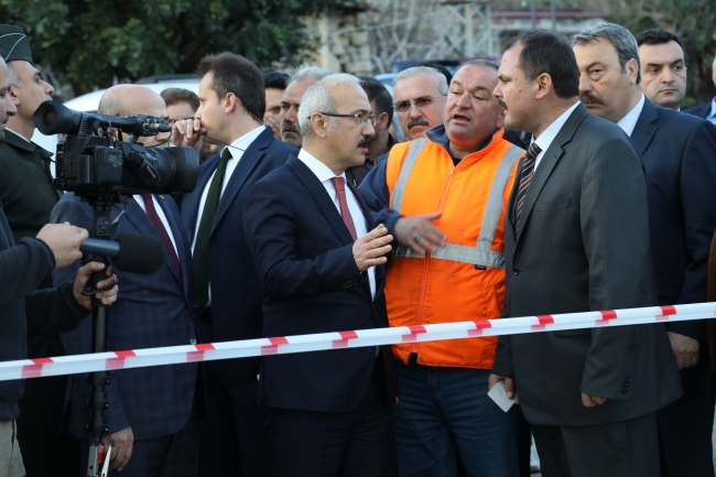 Adana'da demir yolu tamir aracı kaza yaptı: 3 ölü