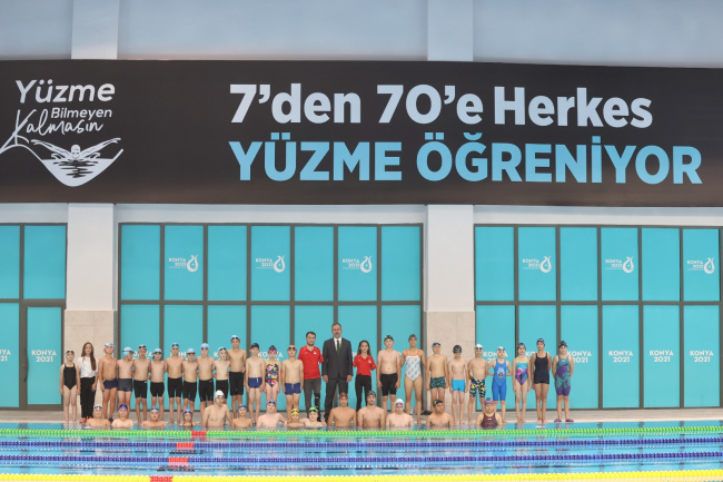 Gençlik ve Spor Bakanlığı Türkiye'yi yüzme havuzlarıyla donatıyor