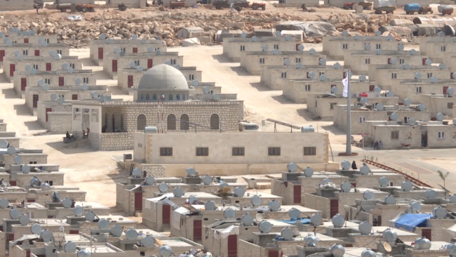 Briket evlerin inşaatı sürüyor: Suriyeli sığınmacıların geri dönüşü hızlanacak