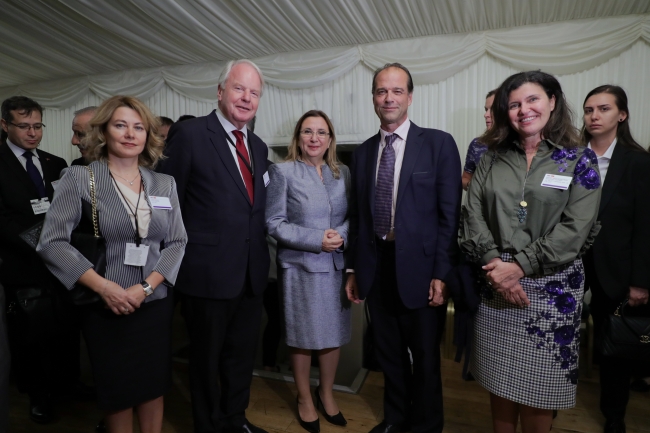 Ticaret Bakanı Pekcan Londra’da resmi temaslarda bulundu