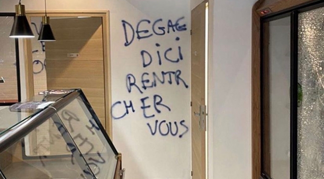Fransa'da Türk dükkanına ırkçı saldırı