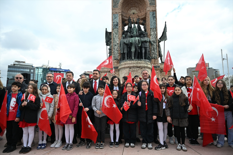 23 Nisan Ulusal Egemenlik ve Çocuk Bayramı coşkuyla kutlanıyor