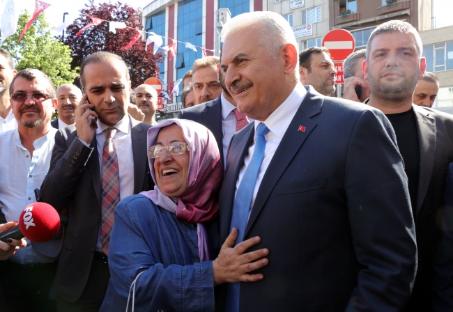 Binali Yıldırım: YSK yapılan tüm seçimlerin patronudur