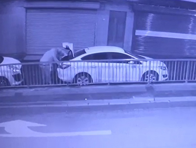 2,5 milyon lira değerinde ekran kartı hırsızlığı