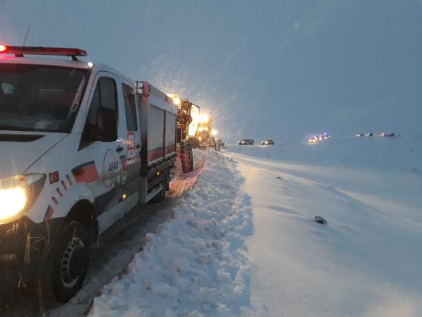 Erzurum'da çığ düştü: 2 kişi yaşamını yitirdi