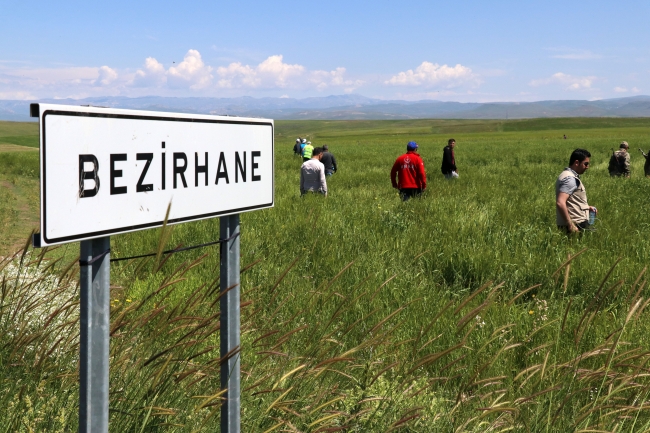 Ağrı’da kaybolan Leyla’yı arama çalışmaları devam ediyor