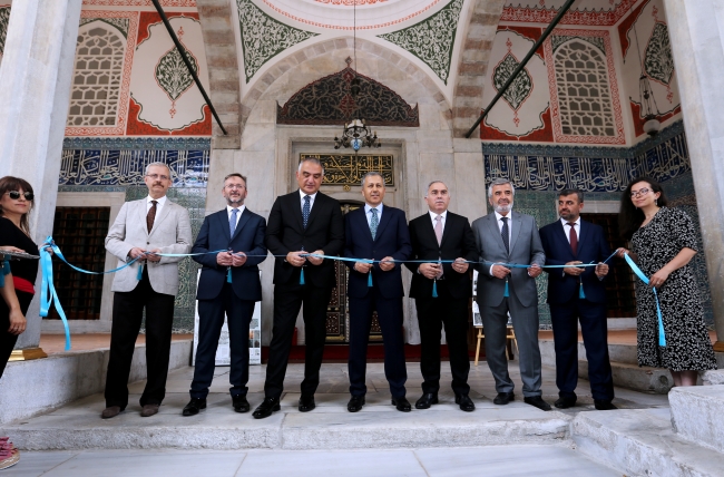 Restore edilen Hatice Turhan Valide Sultan Türbesi açıldı