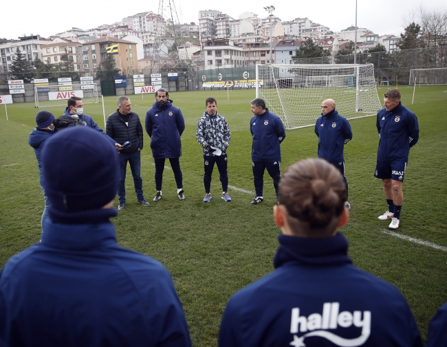 Emre Belözoğlu'na Bundesliga’dan yardımcı