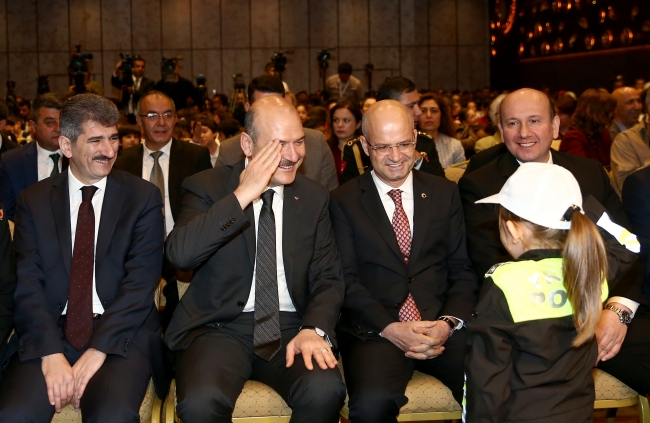 Maket trafik ekipleri kazaları yüzde 17,5 azalttı