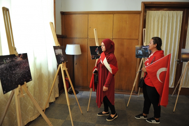 Türkiye'den kilometrelerce uzakta şehitler unutulmadı