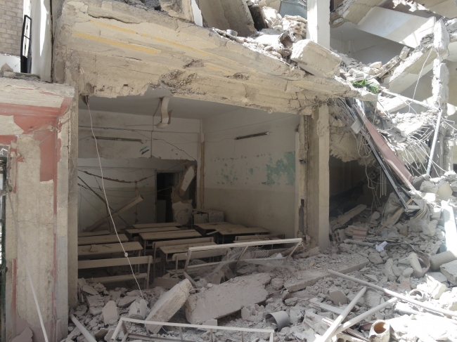 Filistinli mülteciler Yermük Kampı'nda ölümle burun buruna yaşıyor