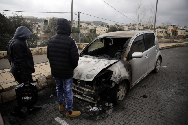 Yahudi yerleşimcilerden Batı Şeria'da "ırkçı saldırı"