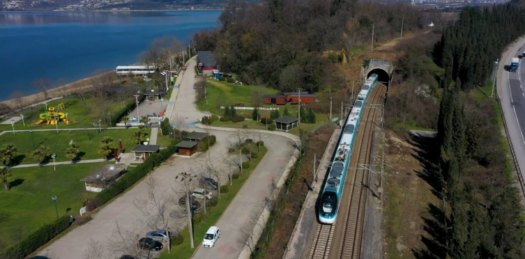 Milli tren saatte 240 kilometre hız testini geçti