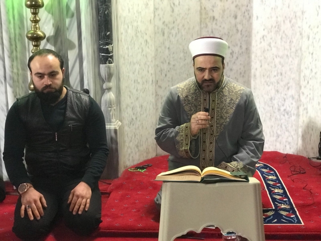 Zeytin Dalı Harekatı için Fetih Suresi okunup dualar ediliyor