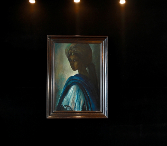 Uzun zamandır kayıp olan "Nijeryalı Mona Lisa" tablosu evine geri döndü