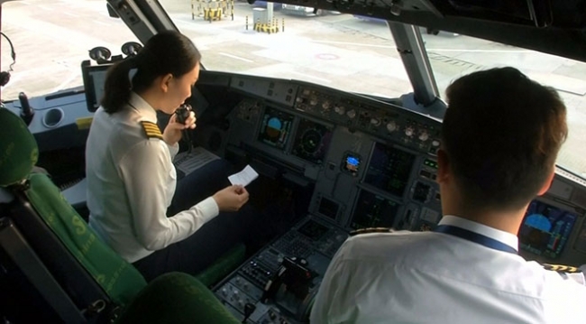 Çinli pilot gökyüzünde "cinsiyet eşitliği" istiyor