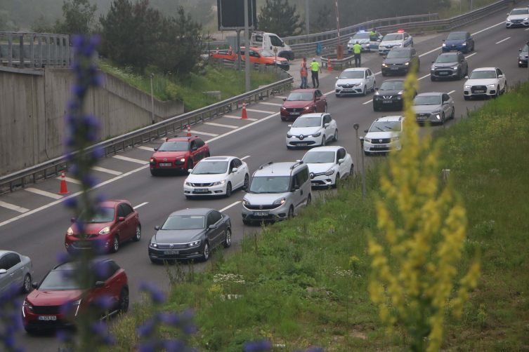 Bolu Dağı Tüneli'nde yoğunluk sürüyor